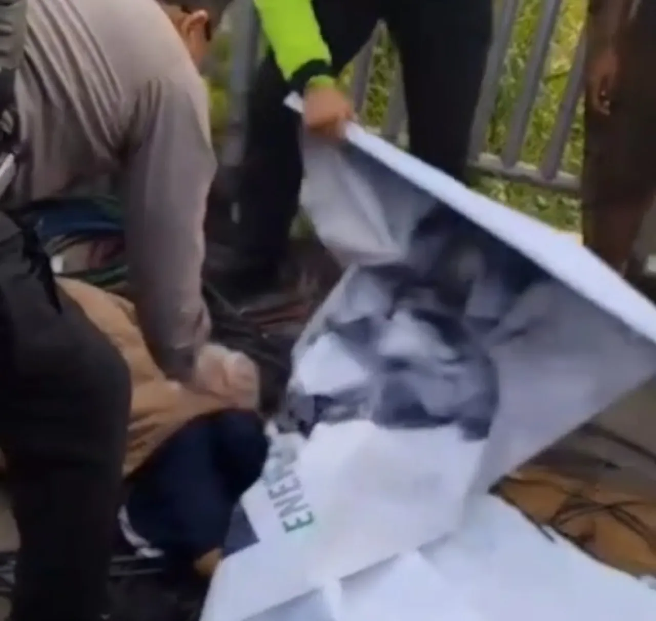 Korban Tawuran Ditemukan Tewas di Bawah Lampu Merah