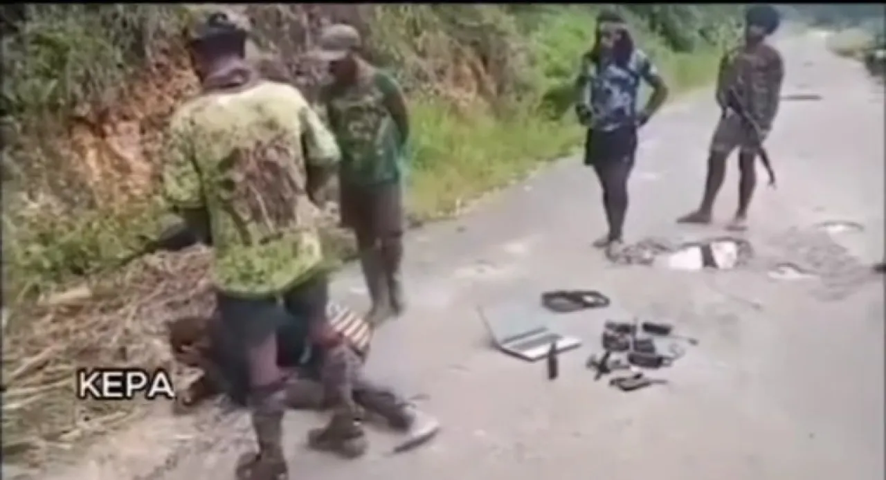 Perlakuan Kejam OPM, Siksa Kepala Kampung yang Setia Melayani Masyarakat Intan Jaya