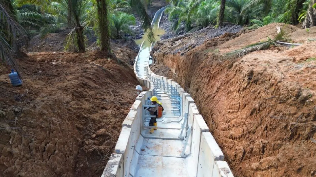 PLN Rampungkan Tiga Infrastruktur Kelistrikan Tegangan Tinggi