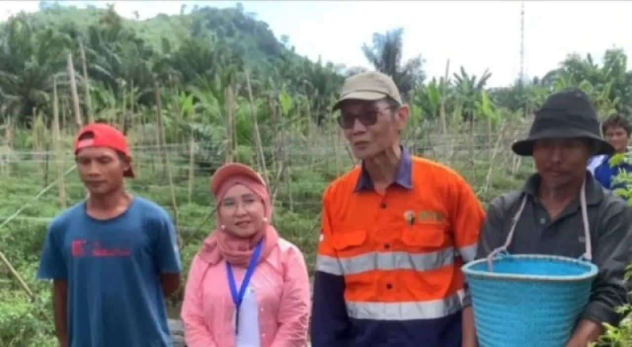 Kontribusi PT. Pelsart Tambang Kencana Melalui CSR Dirasakan Masyarakat Desa 