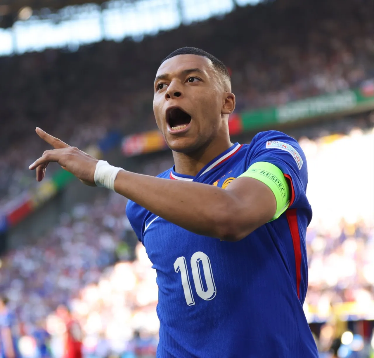 Mbappe Selamatkan Prancis dari Kekalahan Lawan Polandia