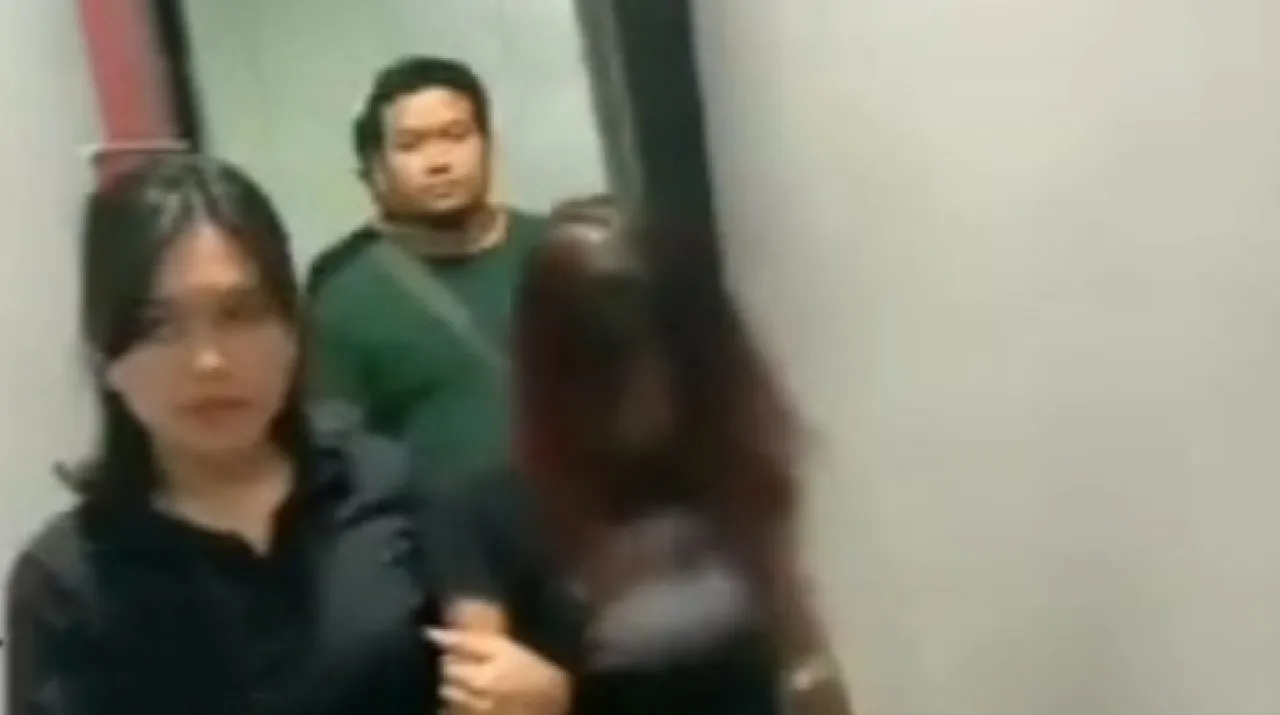 Disebut Anak Haram, Putri Kandung Tusuk Ayahnya hingga Tewas 