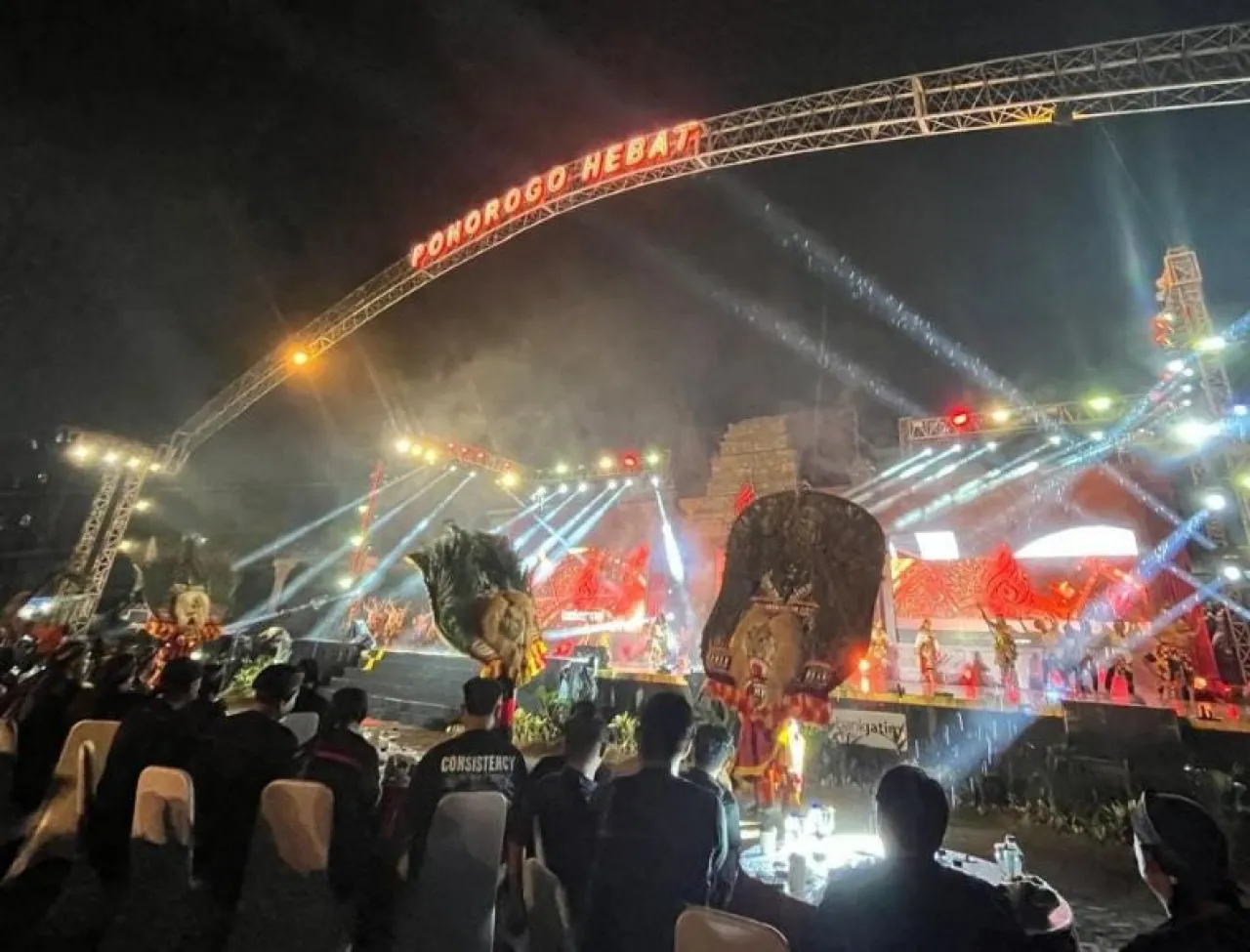 Diguyur Hujan, Pembukaan Grebeg Suro 2024 Dipadati Penonton