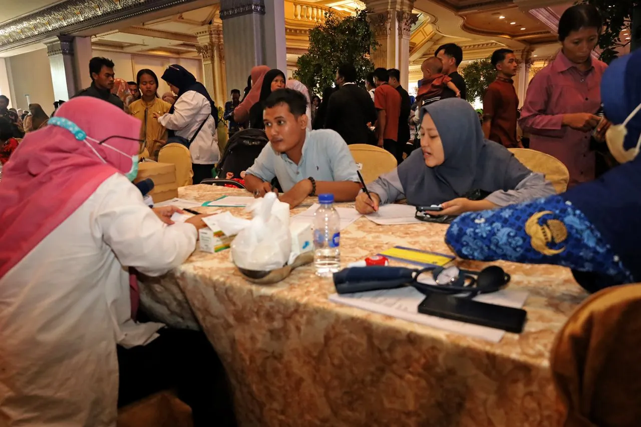 330 Pasangan Ikuti Pembekalan Isbat Nikah, Pemkot Surabaya Siapkan Pesta Kebun untuk Resepsinya