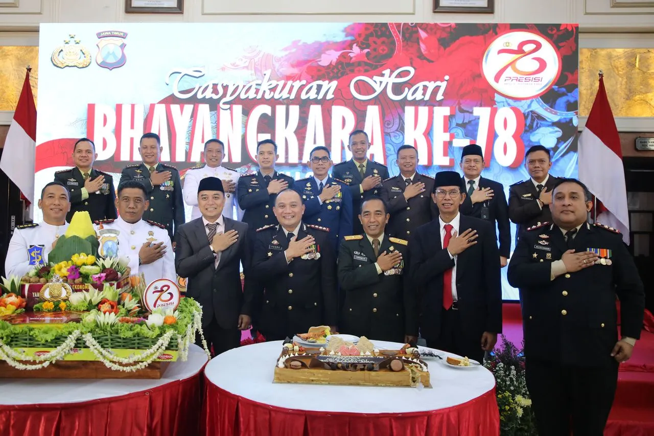 HUT ke-78 Bhayangkara, Surabaya Berkomitmen Ciptakan Lingkungan Aman dan Kondusif