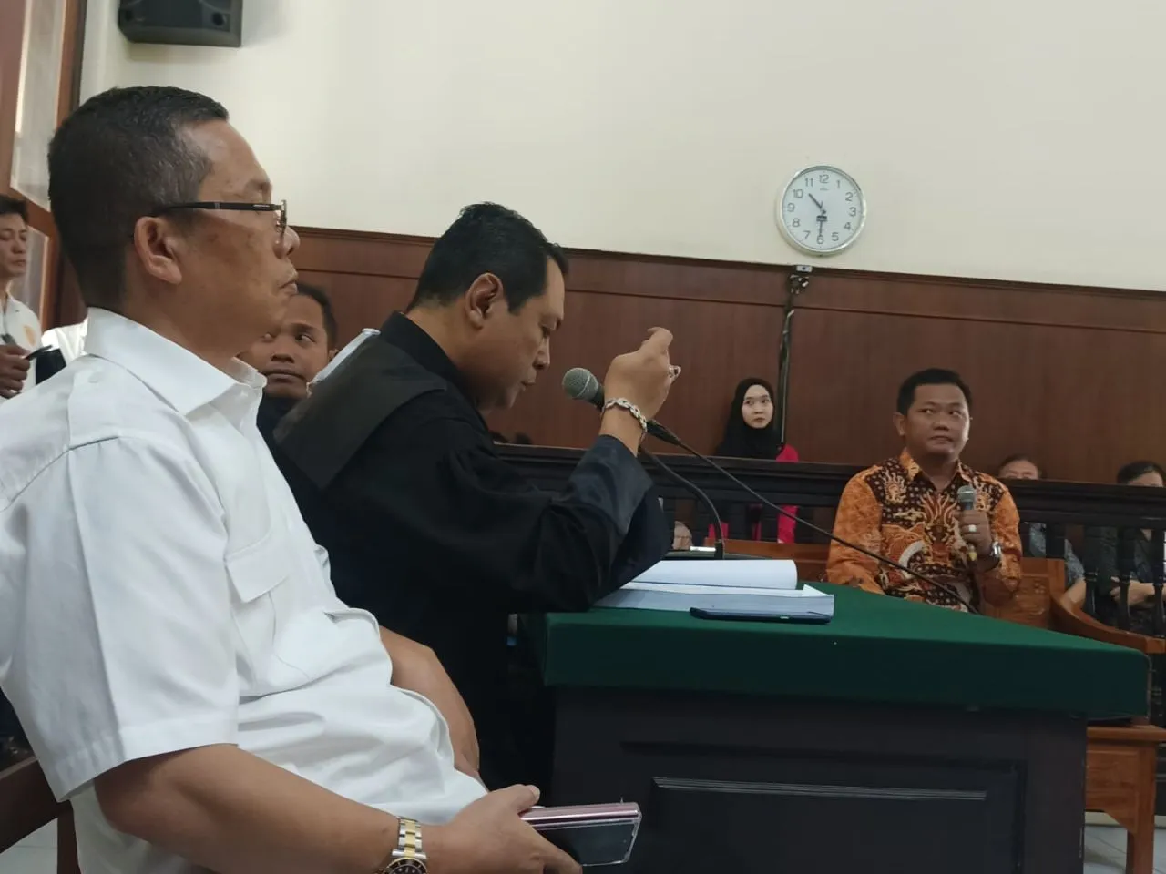 Sidang Robert Simangunsong, Saksi Mengetahui Gelar Palsu Robert Sejak Tahun 2016