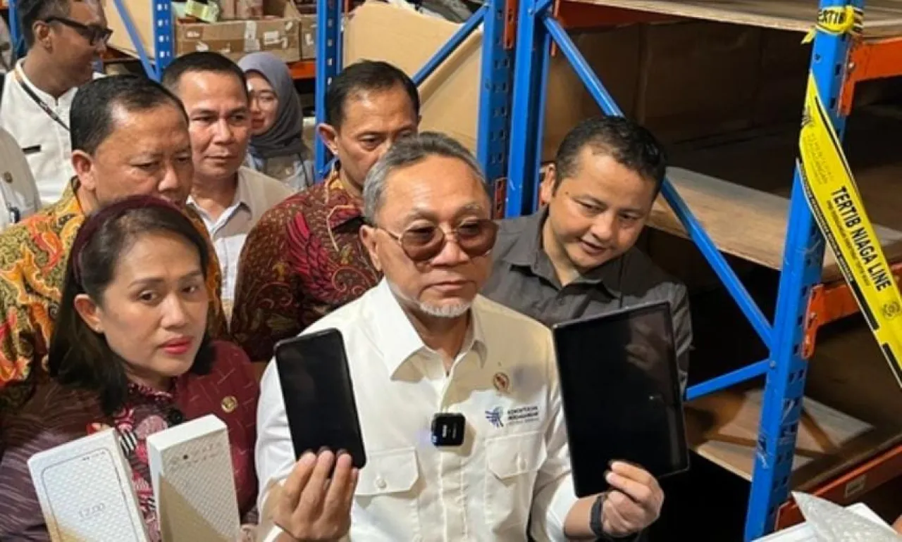 Satgas Impor Temukan HP hingga Pakaian Ilegal Senilai Rp 40 Miliar