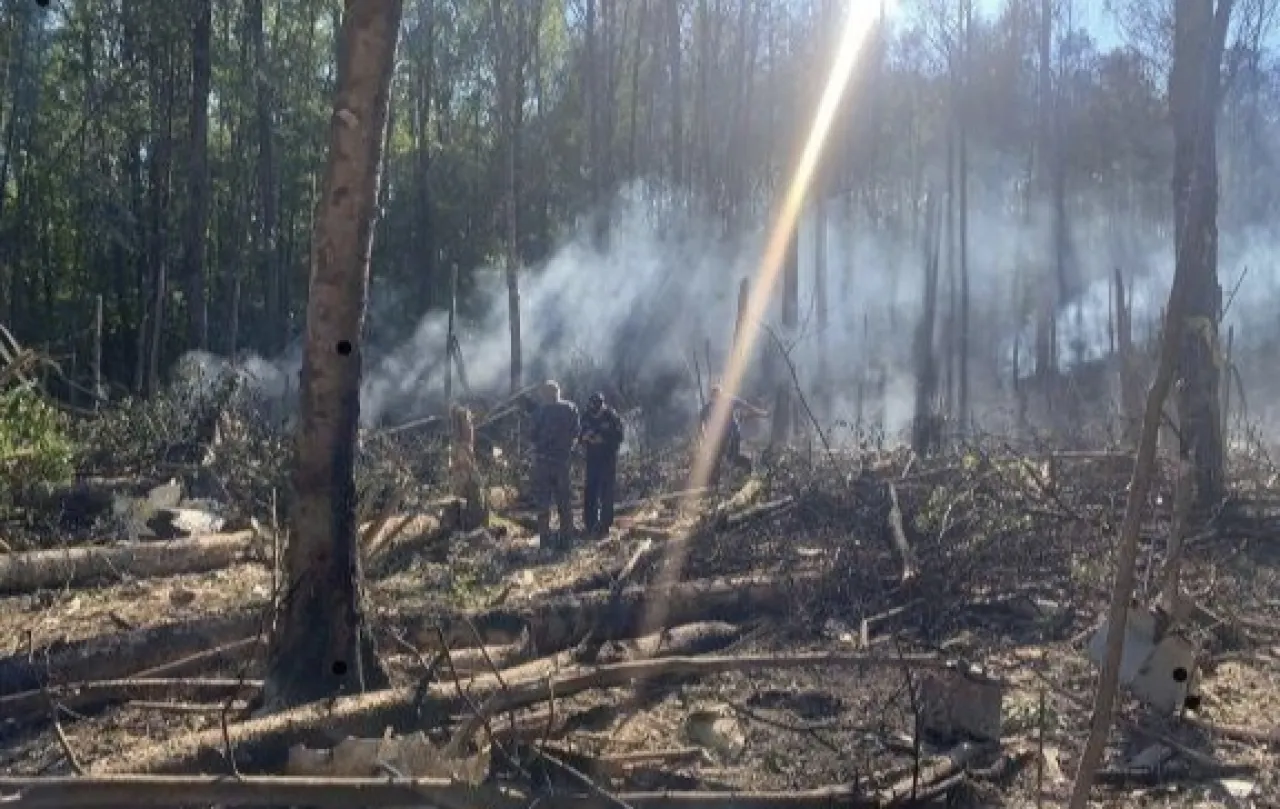Pasca Diperbaiki, Pesawat Sukhoi Superjet 100 Jatuh di Hutan dan Menewaskan Semua Penumpang
