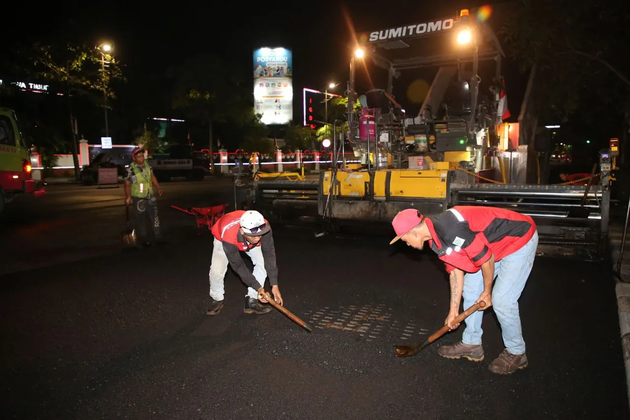 3,5 Tahun 64.972 Meter Jalan di Surabaya Telah Diperbaiki, Wali Kota Eri: Bukan Lagi Tambal Sulam