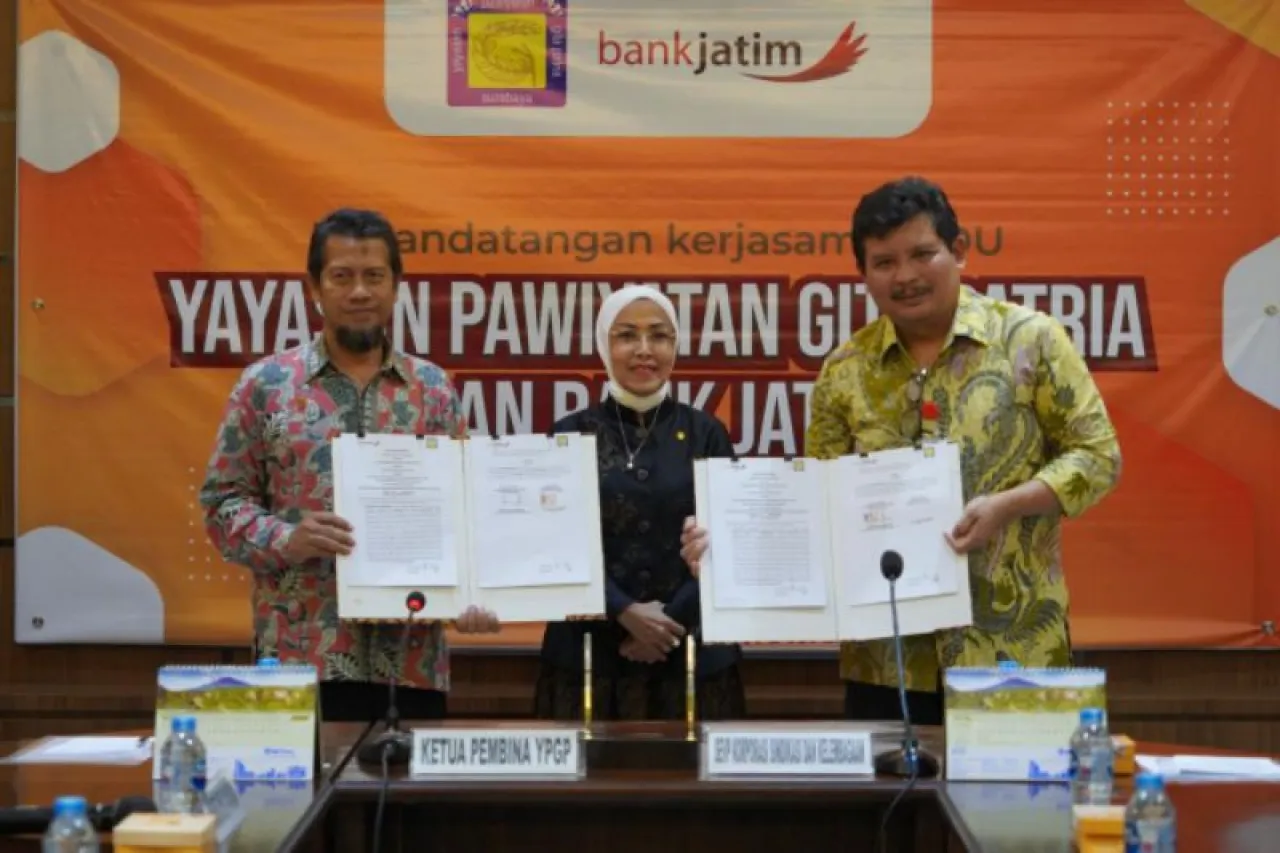 Dukung Dunia Pendidikan, Bank Jatim - Universitas Narotama Teken MoU