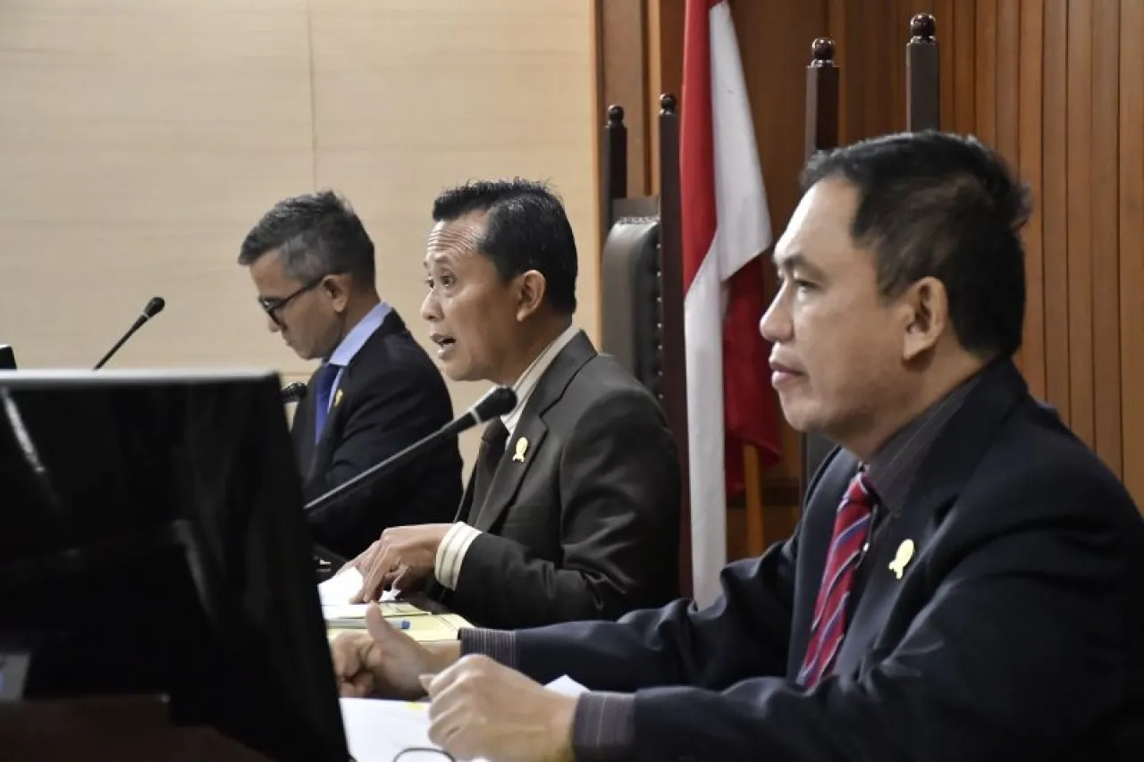 Terlambat Notifikasi Akuisisi Saham, PT Bundamedik Dijatuhi Denda Rp5 Miliar