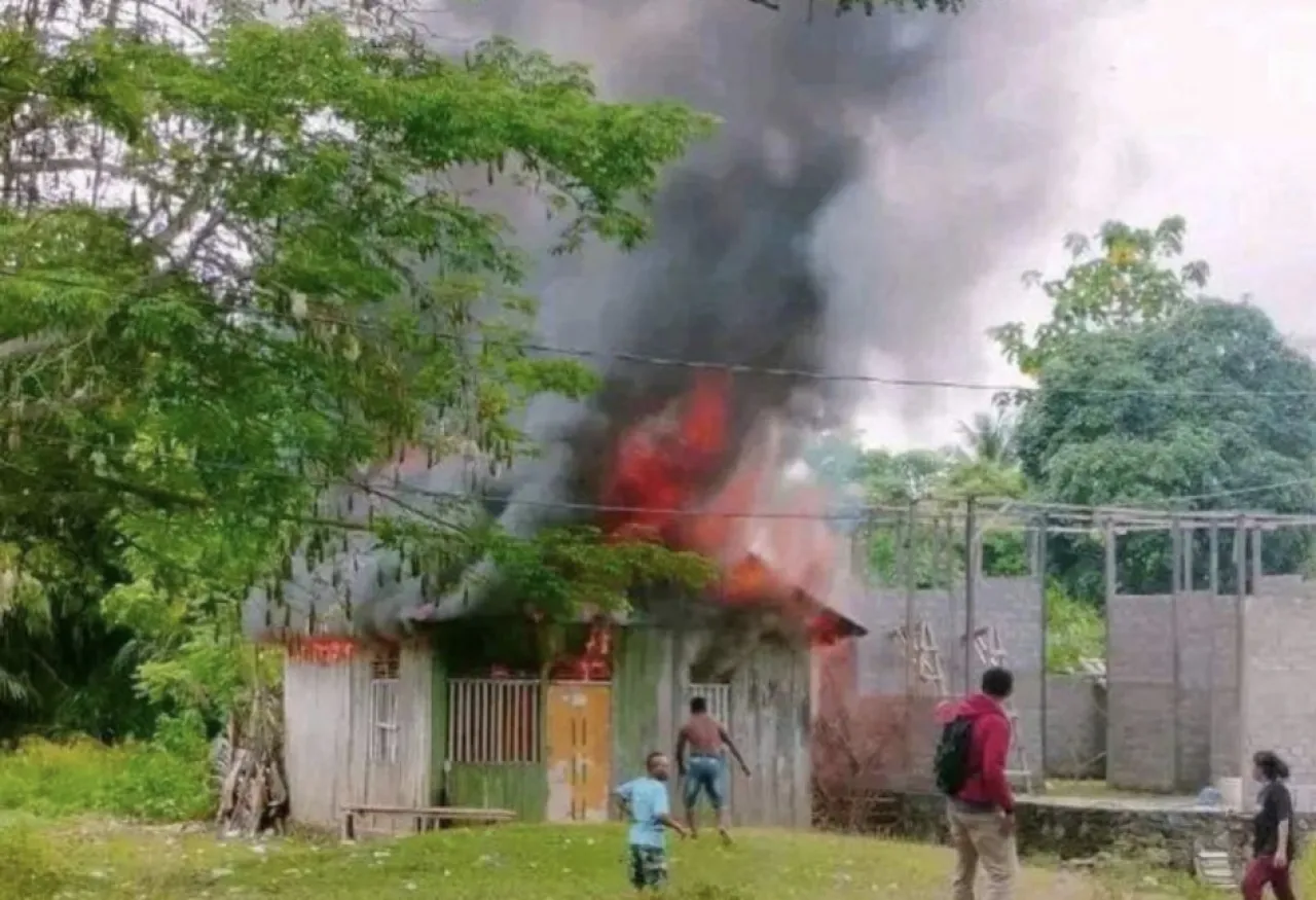Ditinggal Ibu Beli Telur, Dua Balita  Meninggal Terbakar