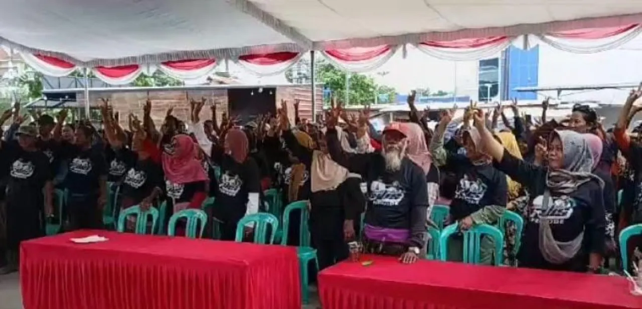Takut Tertindas Lagi, Ratusan Pedagang Pasar Eks-Stasiun Ponorogo Kompak Dukung Rilis