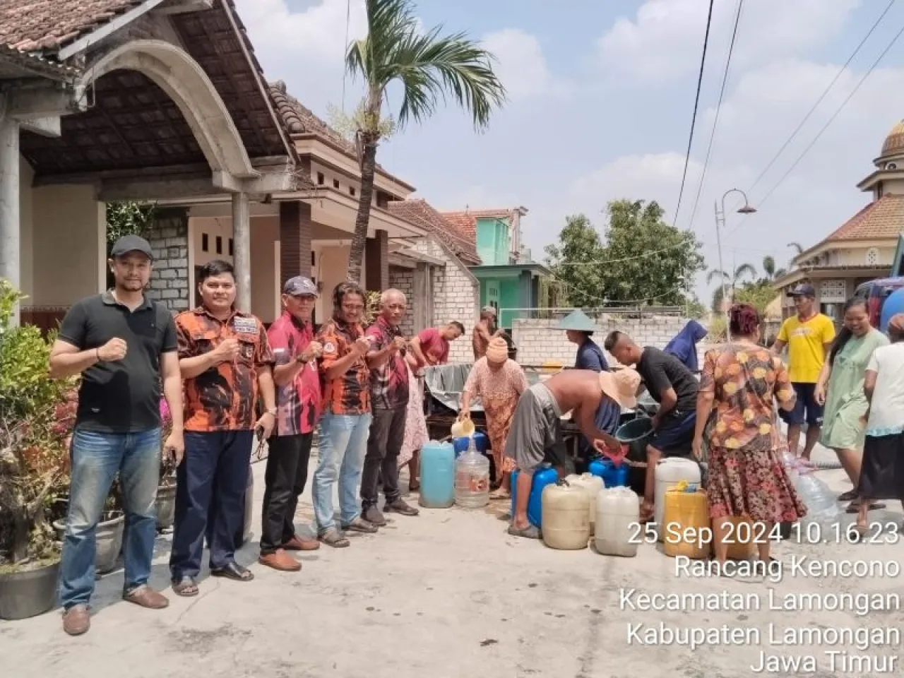 PAC Pemuda Pancasila Lamongan, Kirim Bantuan 80 Ribu Liter Air Bersih