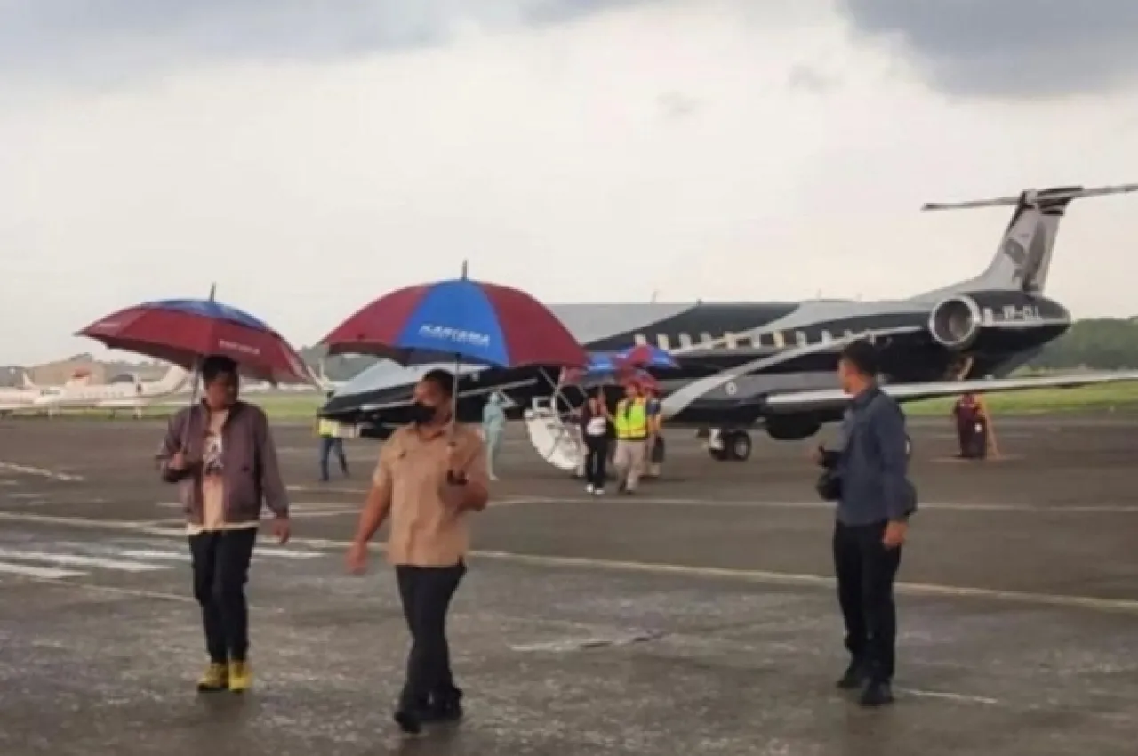 Fotonya Naik Jet Pribadi Viral, Bobby Nasution: Silahkan Dicek!