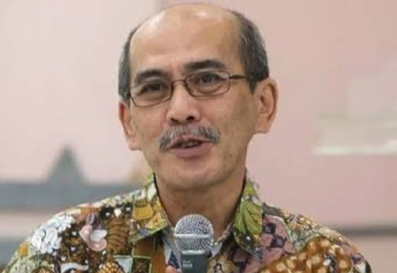 Dimakamkan Siang Ini, Ekonom Faisal Basri Meninggal karena Serangan Jantung