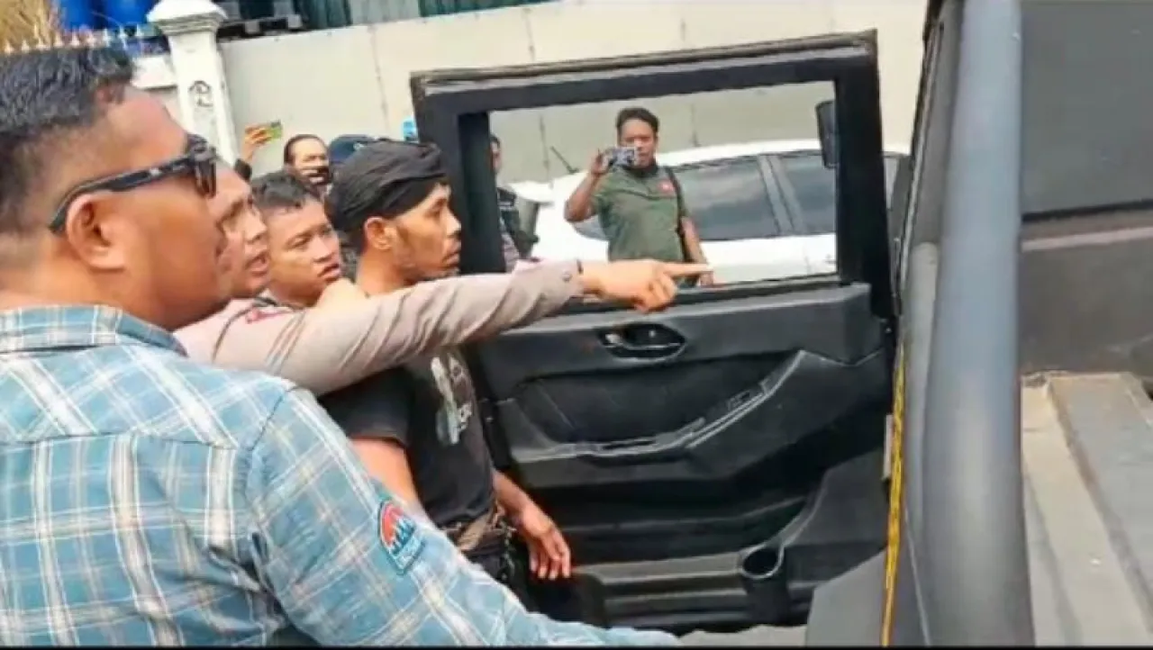 Aksi Unjuk Rasa Komunitas Banten Bersatu, Berujung Penangkapan Sang Ketua