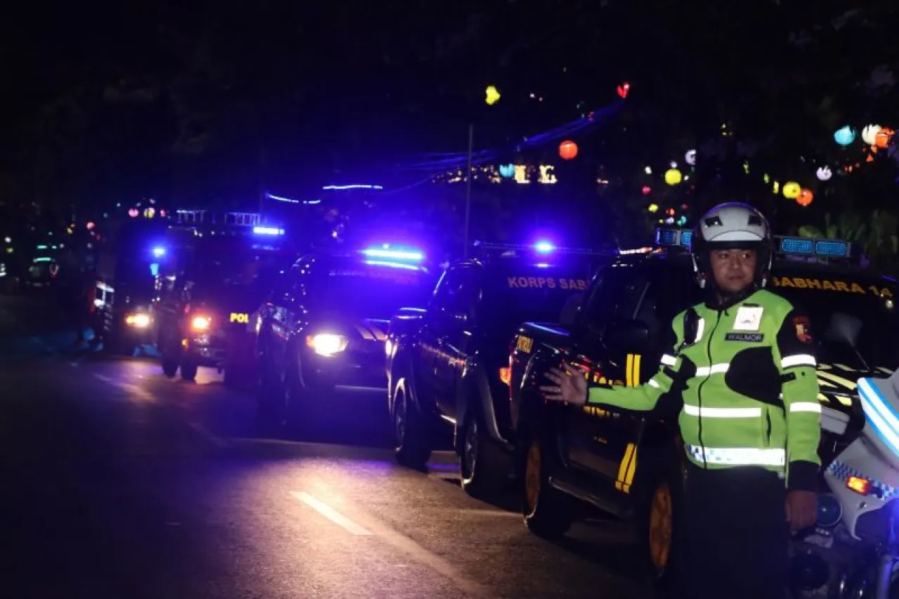 Polres Batu Gelar Patroli Skala Besar Jelang Pelantikan Presiden dan Wakil Presiden RI