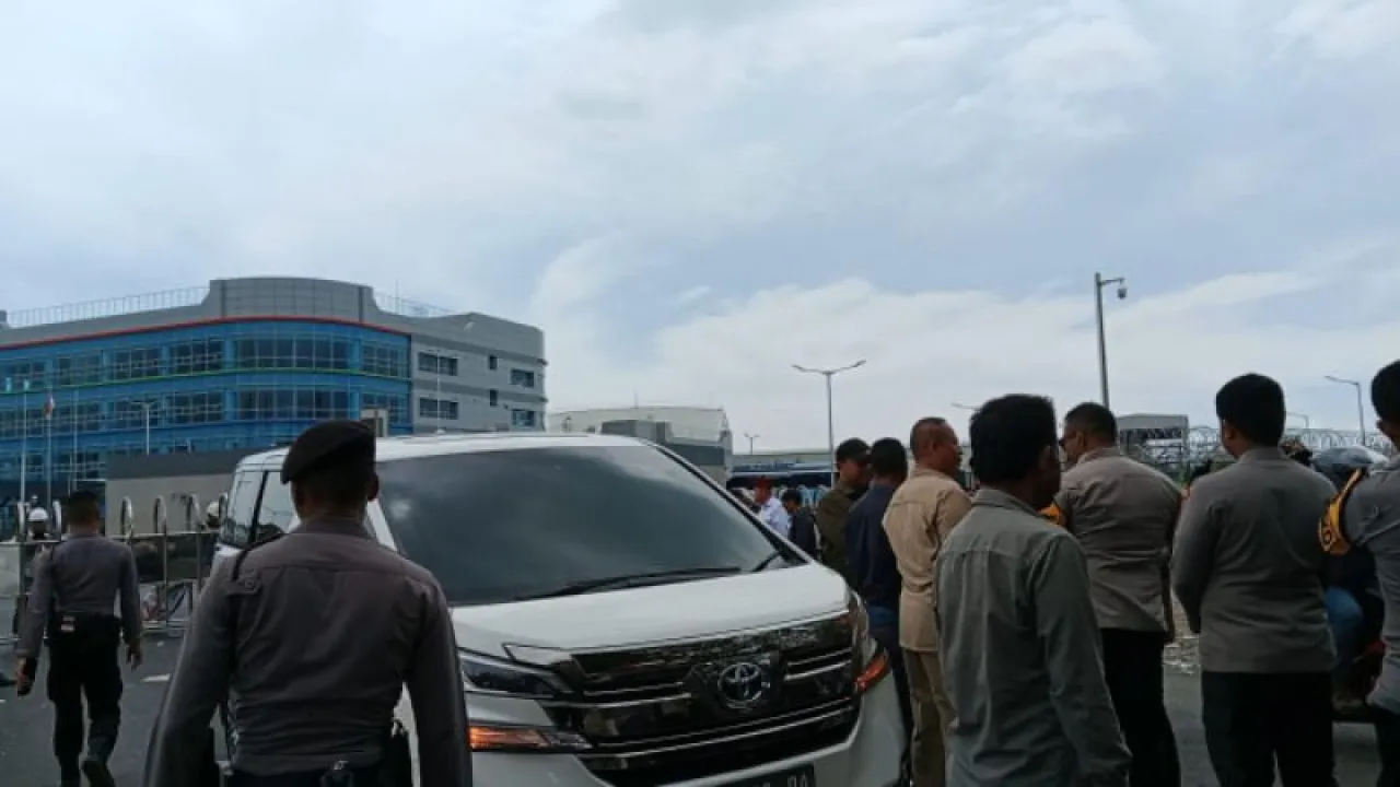 Kesepakatan Tercapai Dalam Unjuk Rasa di Depan PT. Letto Chemical