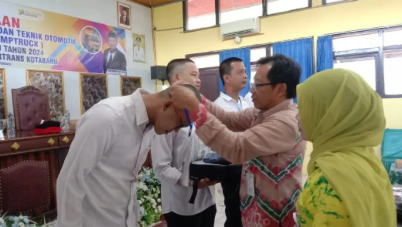 BLK Kotabaru Adakan Pelatihan Operator Alat Berat dan Teknik Otomotif