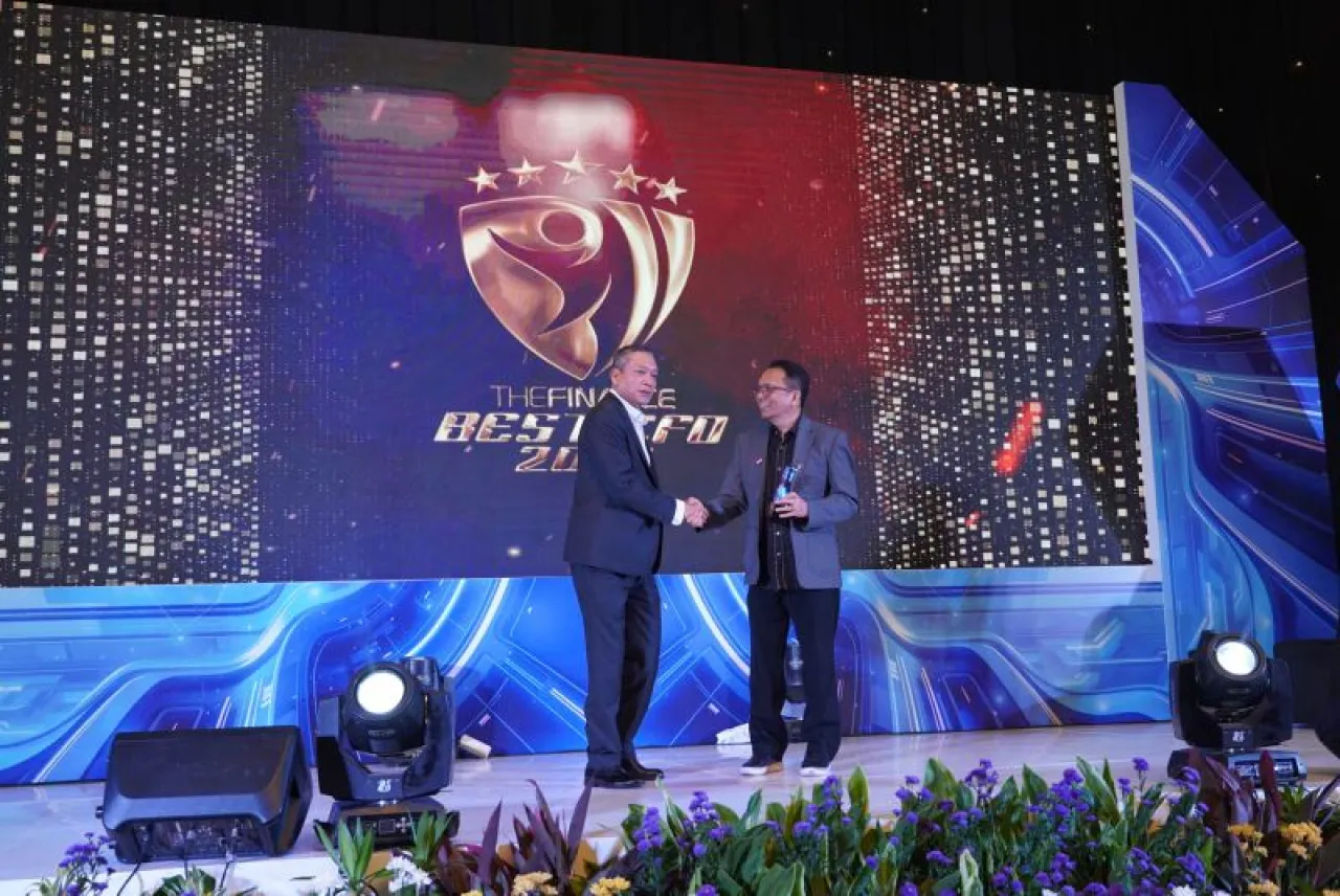 Bank Jatim Top 20 Financial Institution, Direktur Edi Masrianto Best CFO