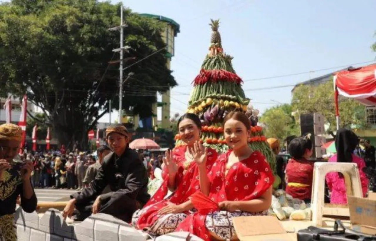 Disdikbud Jombang Gaungkan Jombang Resik, Lewat Karnaval