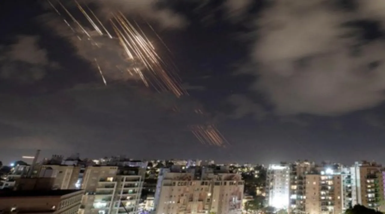 Iron Dome Dijebol Hizbullah, Teroris Israel Bingung