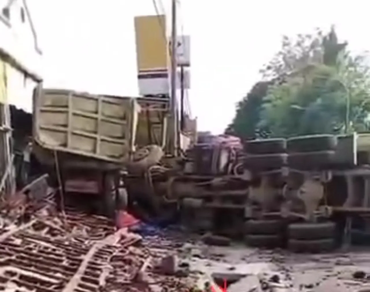 8 Kendaraan Kecelakaan Beruntun di Subang, 2 Tewas