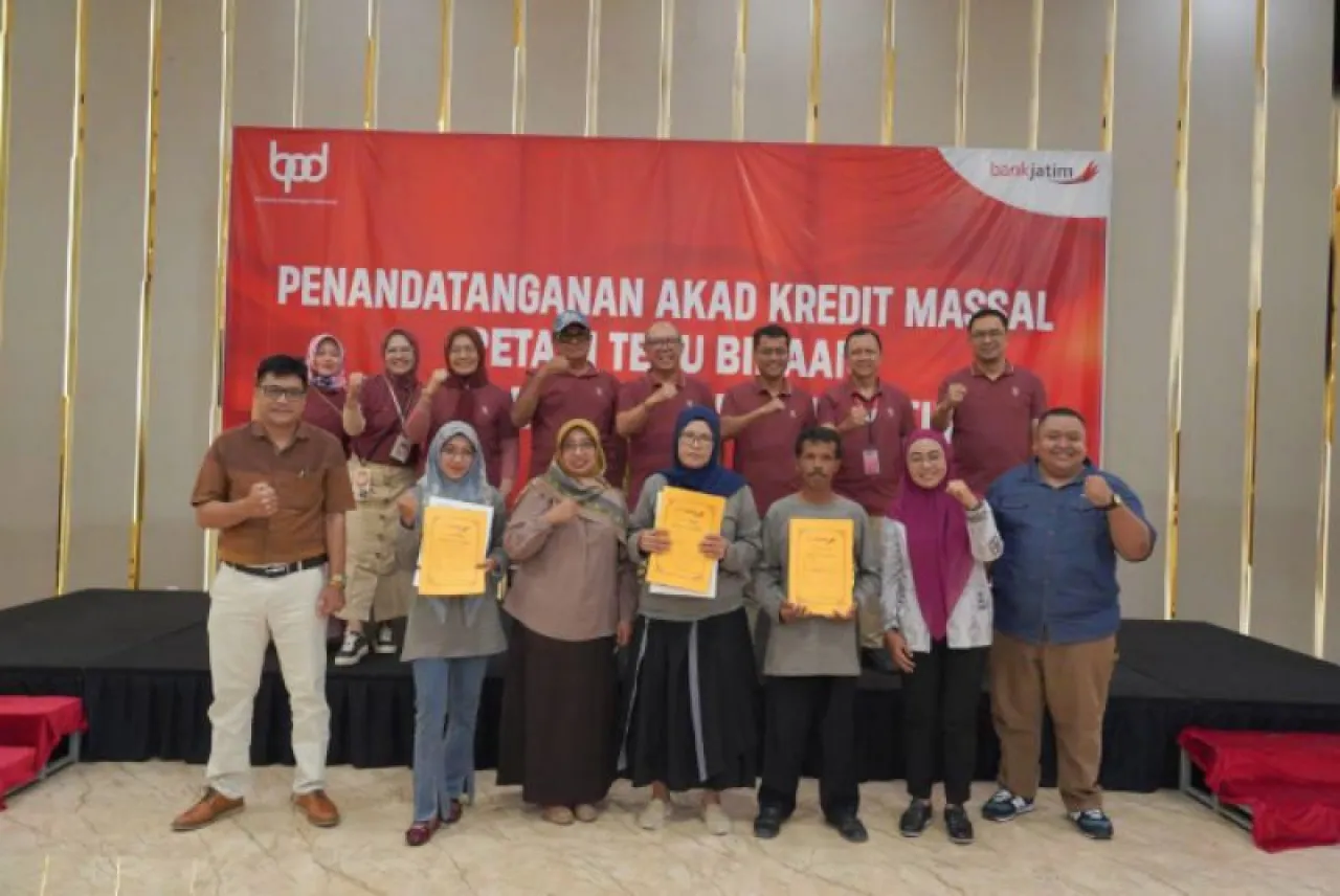 Bank Jatim - Petani Tebu Akad Kredit Massal, Nilainya Capai Rp 24 Miliar
