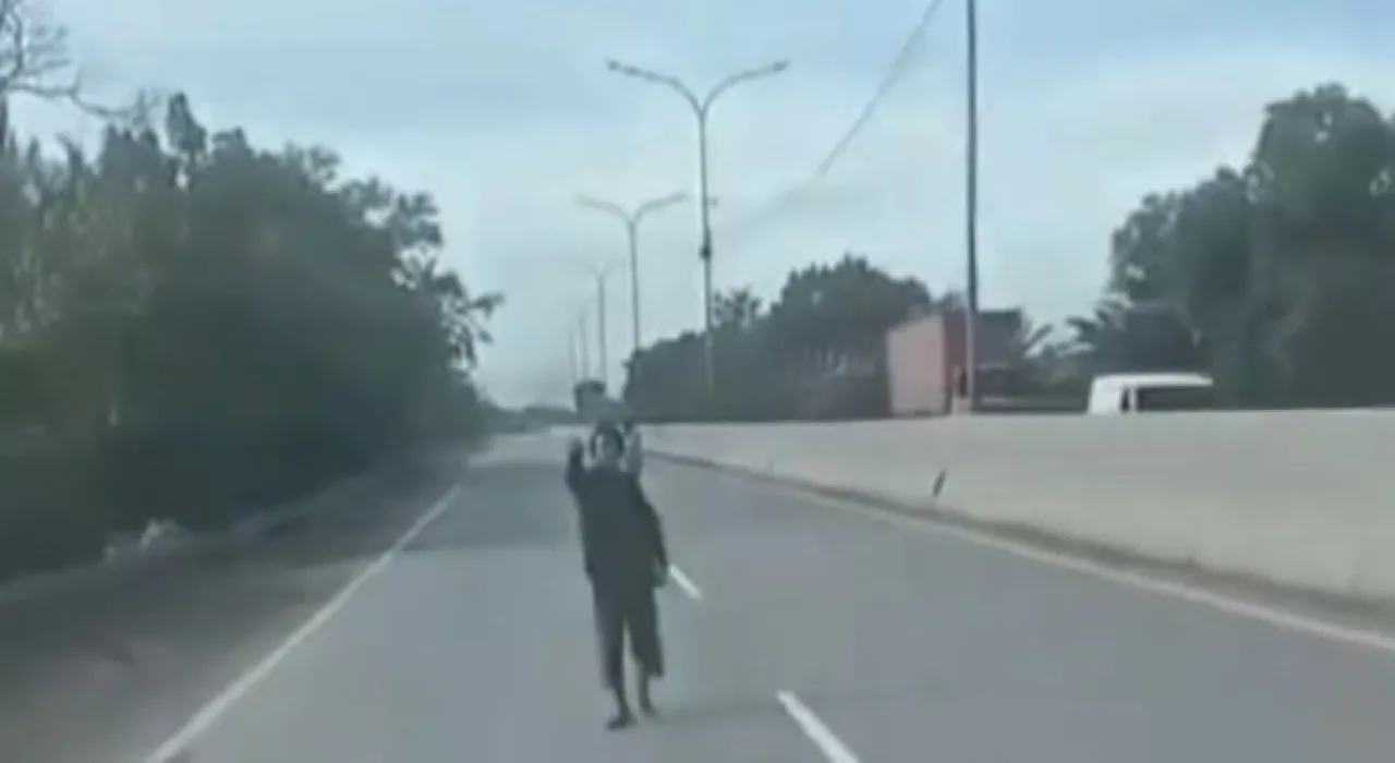 Pria yang Diduga Sering Lakukan Pungli di Pintu Masuk Tol Belawan, Tewas Terlindas Truk