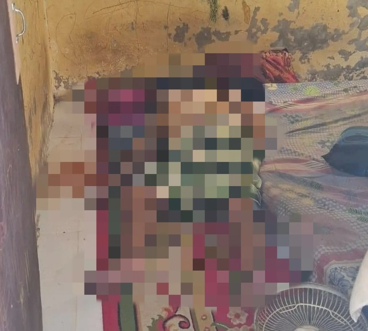 Warga Tikung Lamongan Digegerkan Penemuan Mayat Membusuk di Rumah Kontrakan