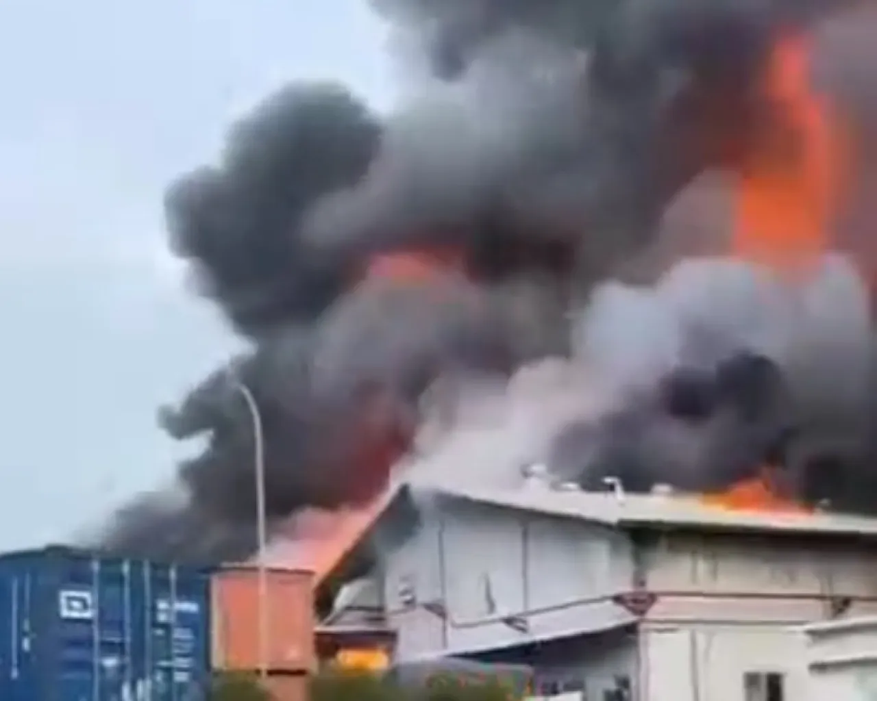 Kebakaran Pabrik Ternak di Bekasi,  Lebih dari 24 Jam dan Tewaskan 9 Pekerja
