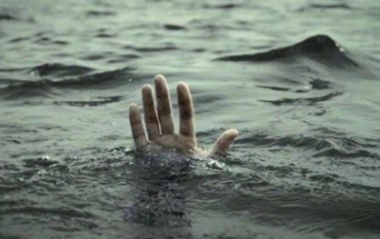 Terpeleset lalu Jatuh dari Jembatan Bambu, Siswi Kelas 6 SD Hanyut di Sungai