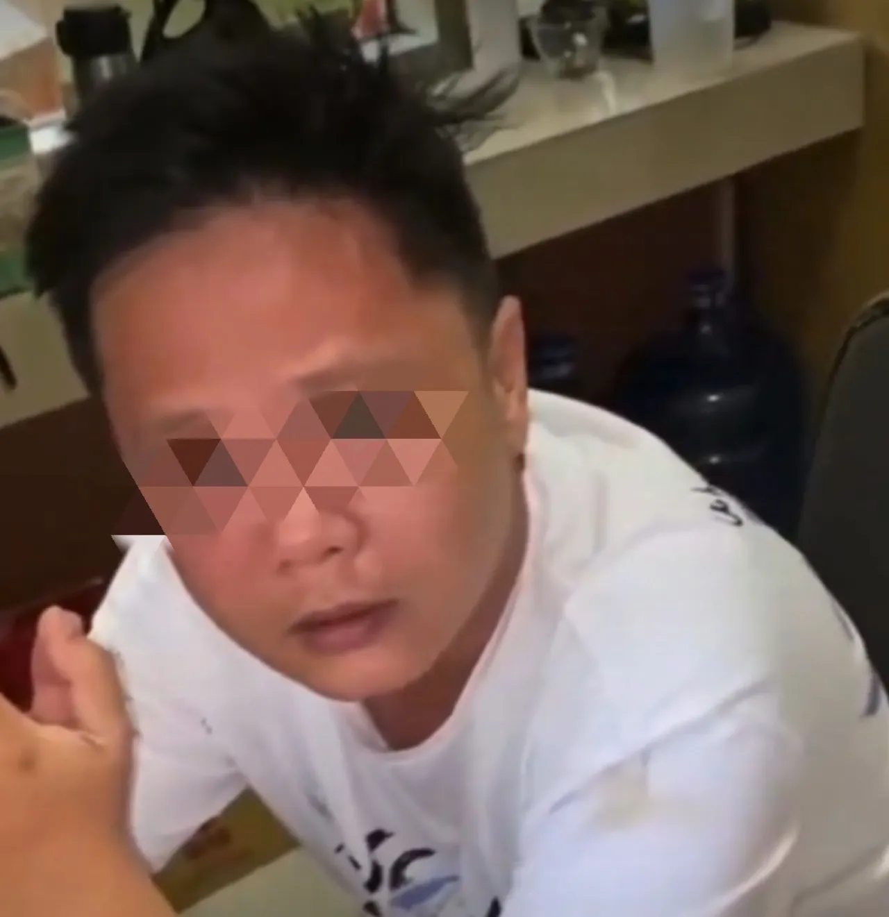 Pengemudi Mercy yang Picu Kecelakaan Beruntun di Surabaya, Ngaku Mabuk Bir Bintang