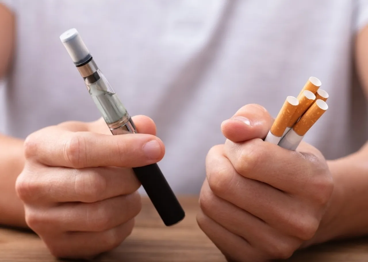 Negara-Negara Uni Eropa segera Larang Rokok dan Vaping di Luar Ruangan