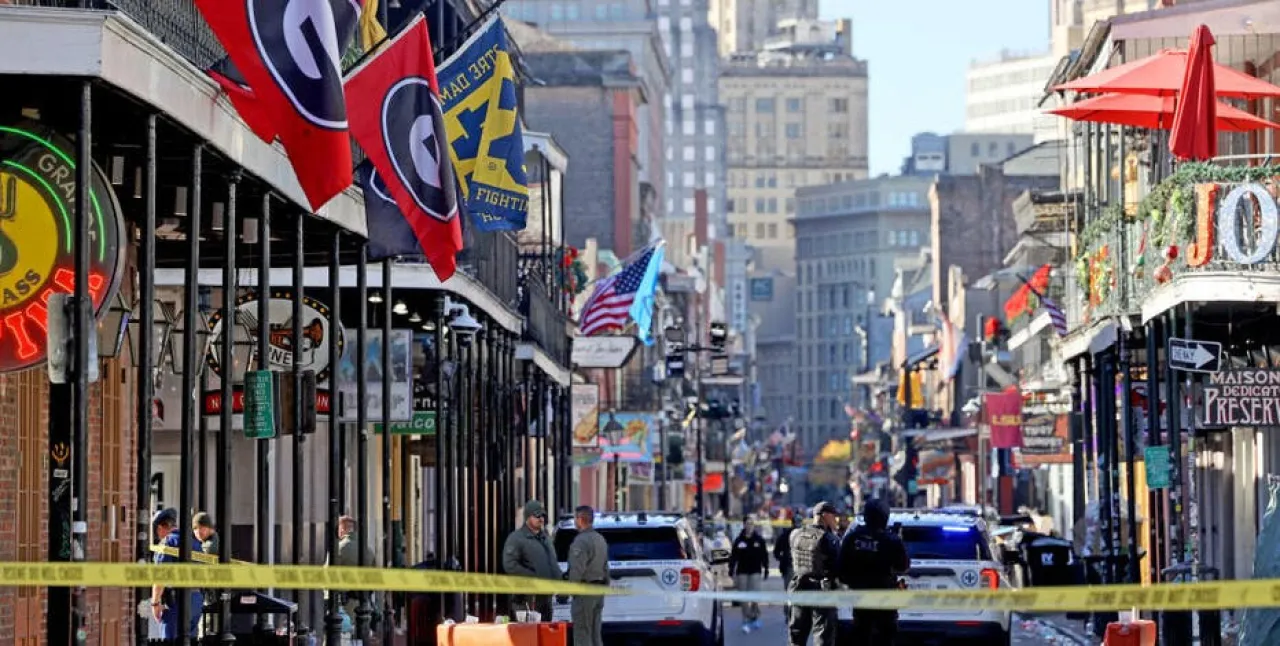Truk Tabrak Kerumunan Perayaan Tahun Baru di New Orleans AS, 15 Orang Tewas 