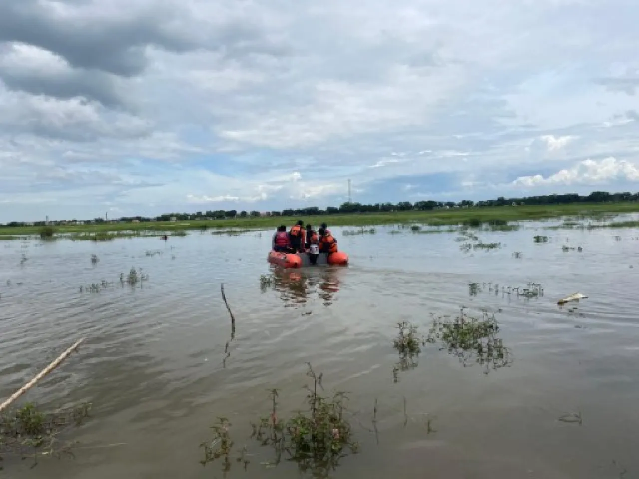 Pria Paruh Baya Pencari Rumput di Waduk Joto Lamongan, Hilang Tenggelam