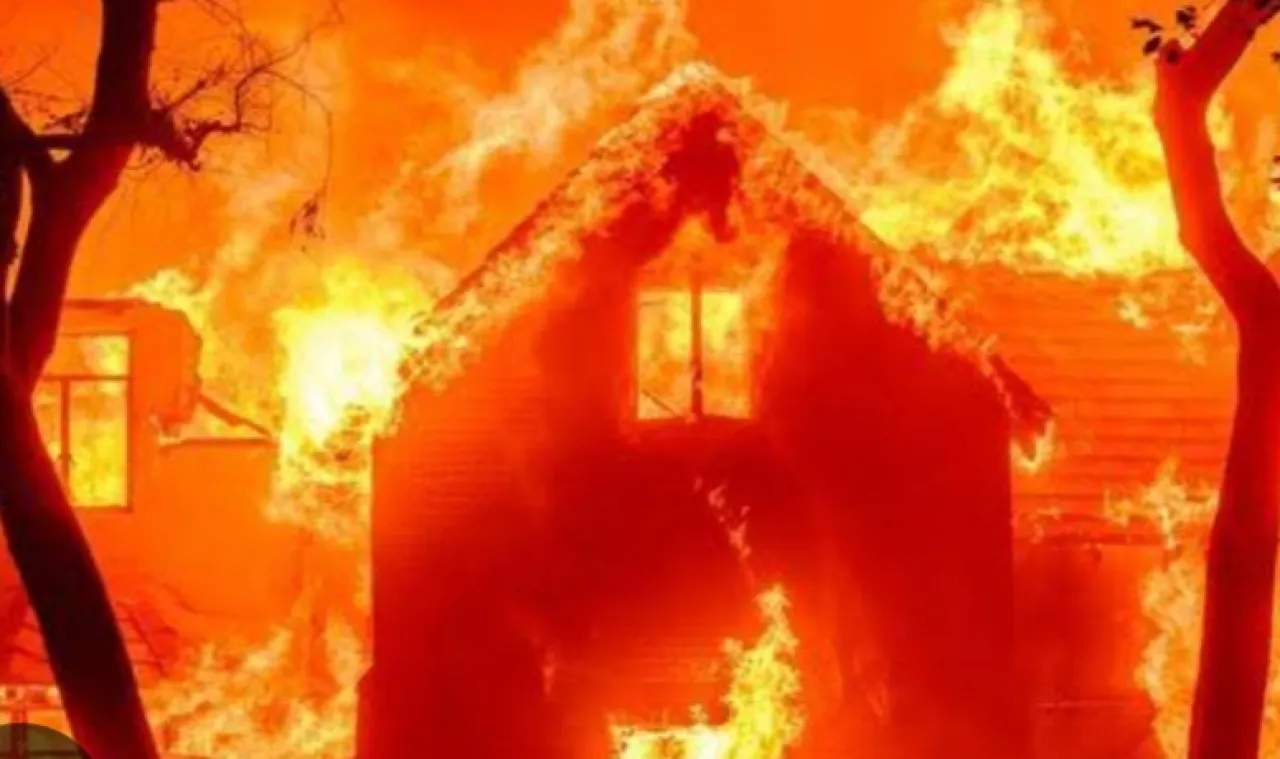 Konsleting Listrik, Ponpes Terbakar, 1 Santri Meninggal sambil Peluk Alquran