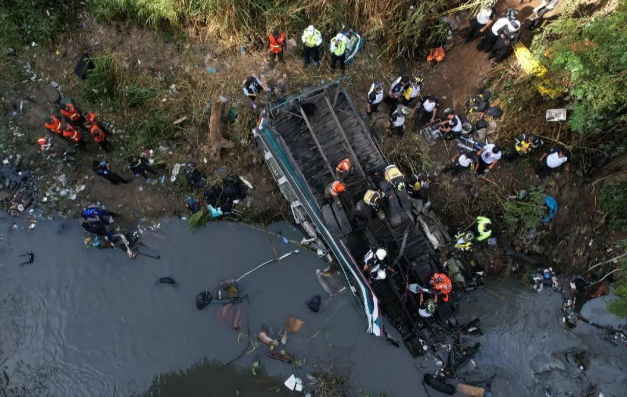 Bus Jatuh ke Jurang, 51 Orang Meninggal