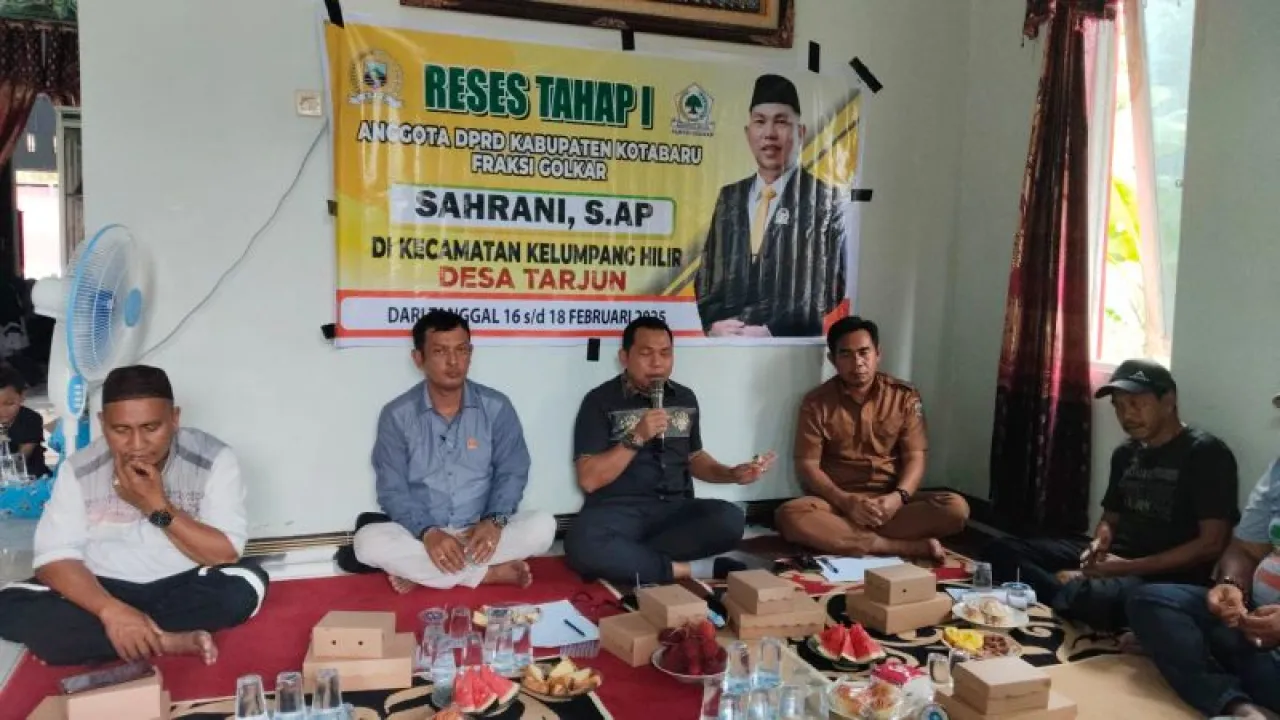 Anggota DPRD Kotabaru Sahrani S.Ap Serap Aspirasi Warga Desa Tarjun 
