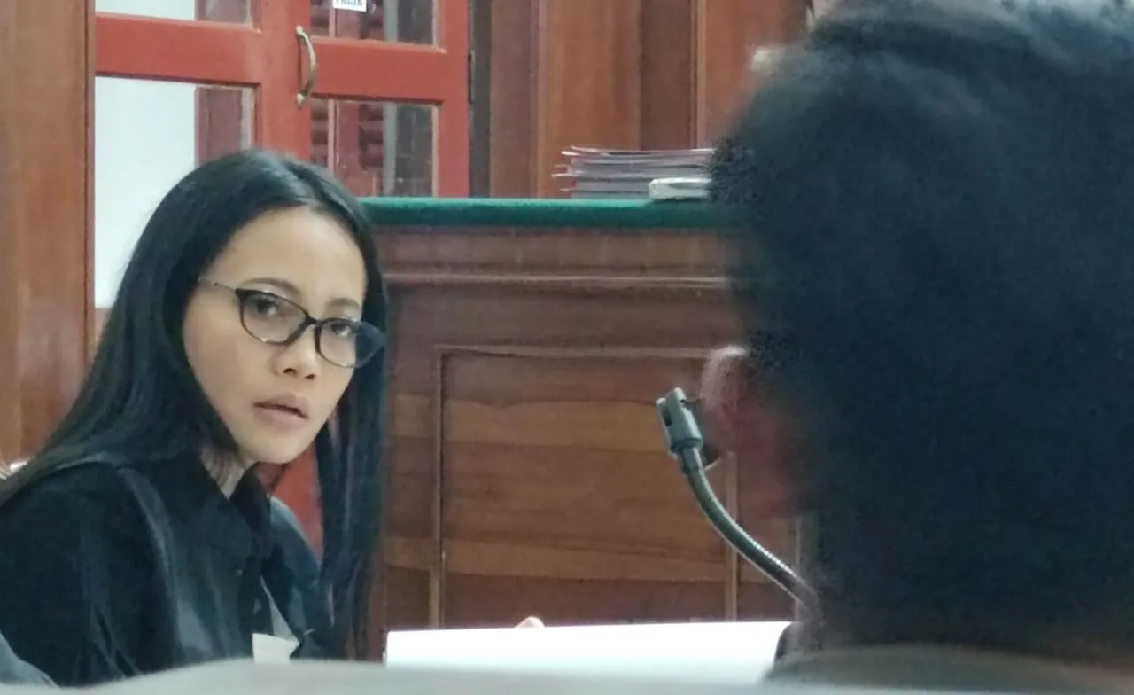 Jual LC di Fox Lounge & KTV ke Pria Hidung Belang, Mami Amela Dituntut 1 Tahun Penjara