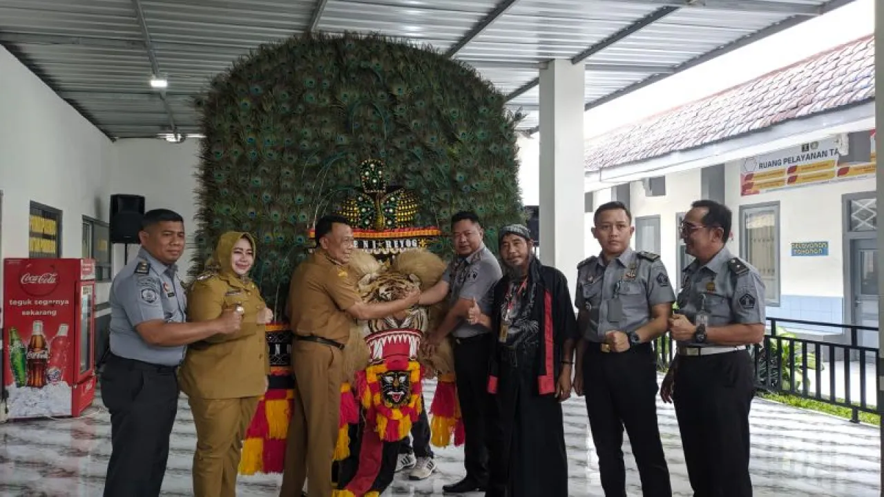 Siar Budaya di Balik Jeruji, Pemkab Berikan Bantuan Reog untuk Napi Rutan Ponorogo