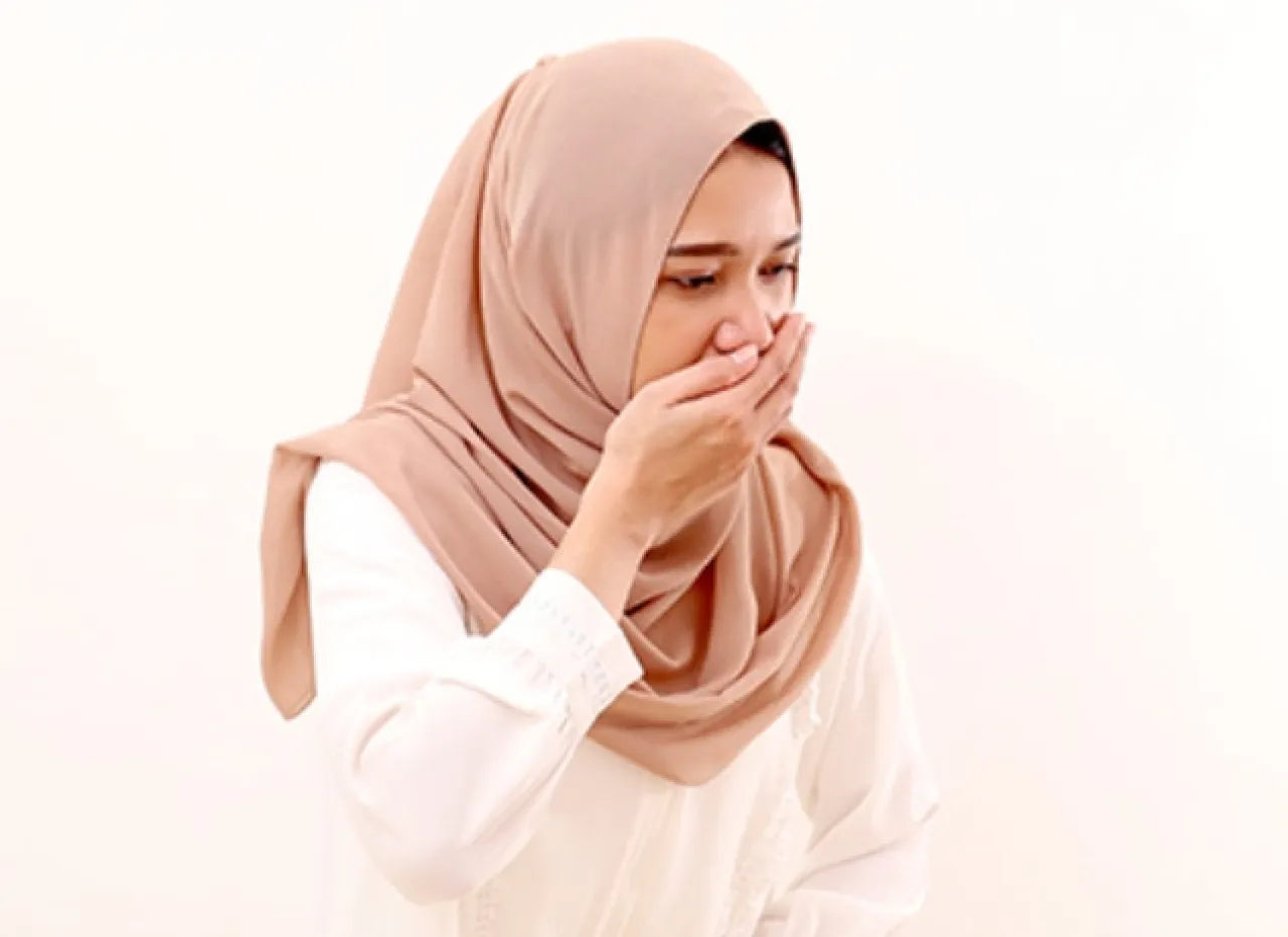 Menelan Ludah Bisa Batalkan Puasa, Ini Syaratnya