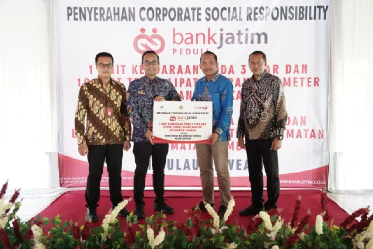 Bank Jatim Salurkan CSR Buat Masyarakat Pulau Bawean