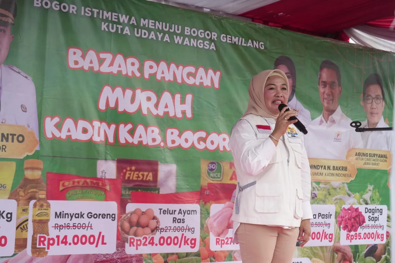 Gelar Bazar Pangan Murah, Pemkab Bogor Bersama Kadin Hadir untuk Masyarakat