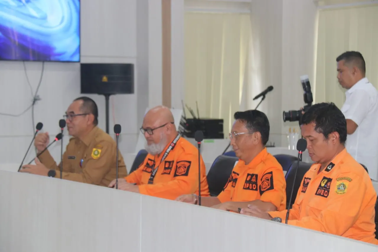 Bupati Bogor Gelar Rapat dengan Kepala BNPB RI Bahas Penanganan Bencana di Kabupaten Bogor