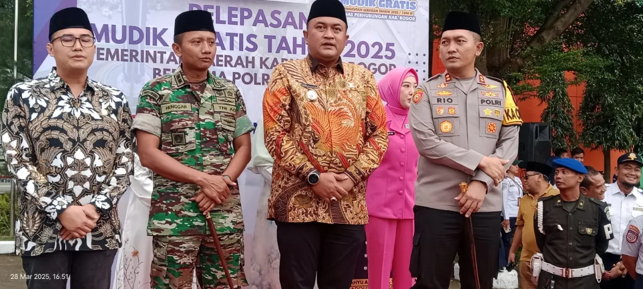 Bupati Bogor Ajak Wisatawan untuk Nikmati Suasana Puncak, Kapolres: Kami Pastikan Aman