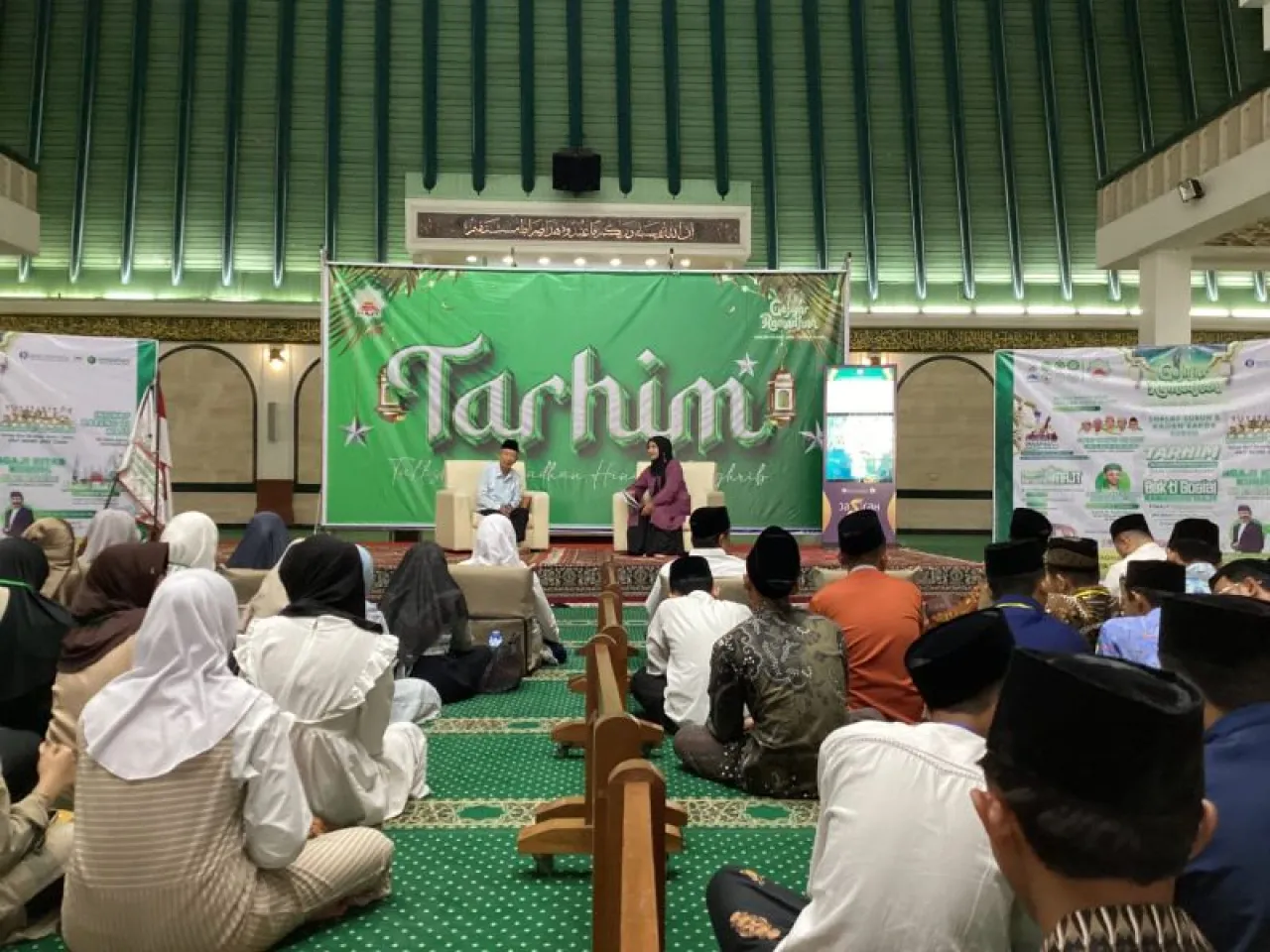 KH Ahmad Daroji : Zakat Itu Ibadah yang Bemanfaat bagi Diri Sendiri dan Masyarakat
