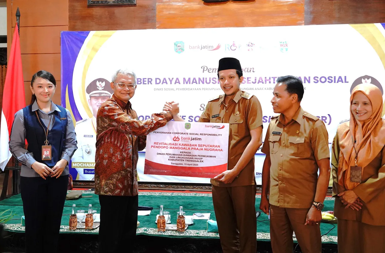 Bank Jatim Percantik Kawasan UMKM Seputar Pendopo Trenggalek