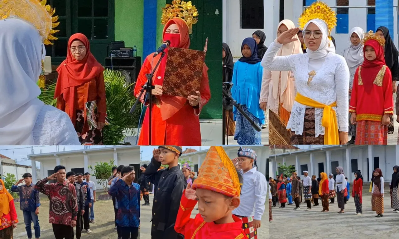 Thoriqul 'Ulum Lamongan Peringati Hari Kartini Dengan Upacara dan Pakaian Adat